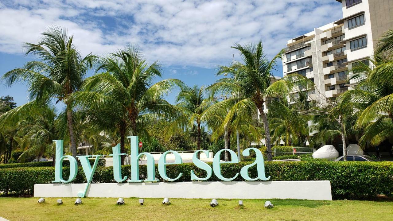By The Sea Beach Luxury Resort - Batu Feringgi Buitenkant foto